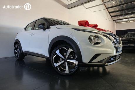 White 2023 Nissan Juke Hatchback St-L