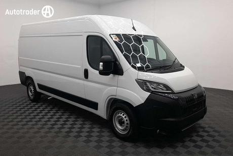 White 2026 Peugeot Boxer Van Pro Lwb