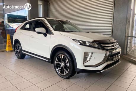 White 2018 Mitsubishi Eclipse Cross Wagon Ls (2Wd)