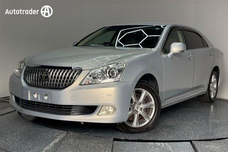 Silver 2009 Toyota Crown Sedan MAJESTA V8 G TYPE AUTO SEDAN 4.6I
