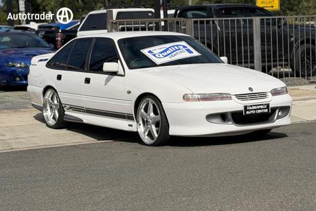 1995 HSV Senator 185I Vs