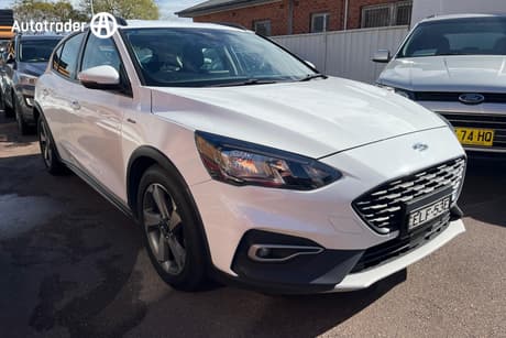 White 2020 Ford Focus Hatchback Active