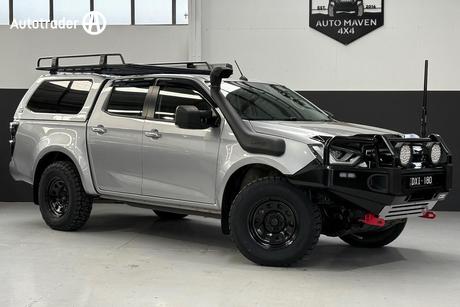 Silver 2022 Isuzu D-MAX Crew Cab Utility Ls-U (4X4)