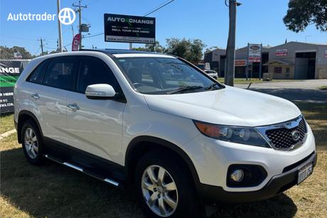 White 2011 Kia Sorento Wagon Si (4X2)