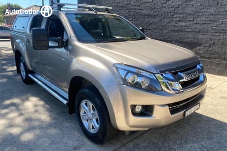 Beige 2013 Isuzu D-MAX Crew Cab Utility Ls-M Hi-Ride (4X4)