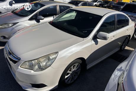 White 2009 Subaru Liberty Sedan 2.5I Sports