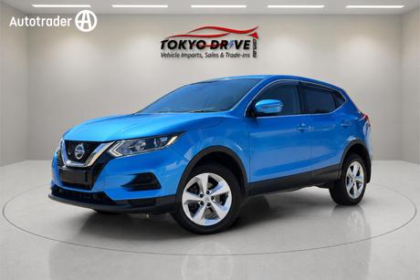 Blue 2019 Nissan Qashqai Wagon St+