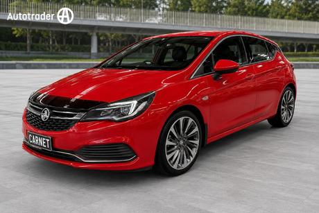 Red 2019 Holden Astra Hatchback Rs-V