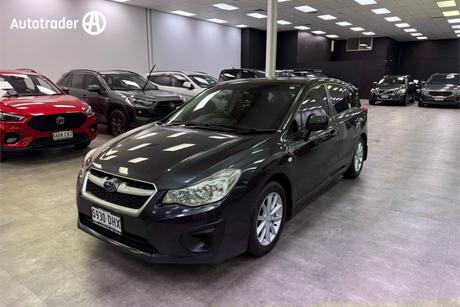 Grey 2014 Subaru Impreza Hatchback 2.0I (Awd)