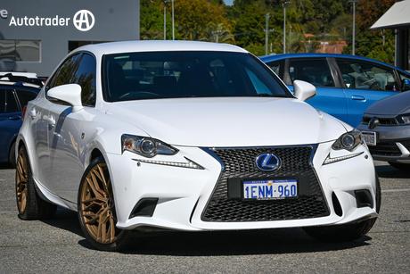 2014 Lexus IS300H Sedan F Sport Hybrid