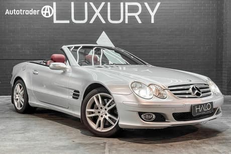2006 Mercedes-Benz SL500 R230 06 Upgrade