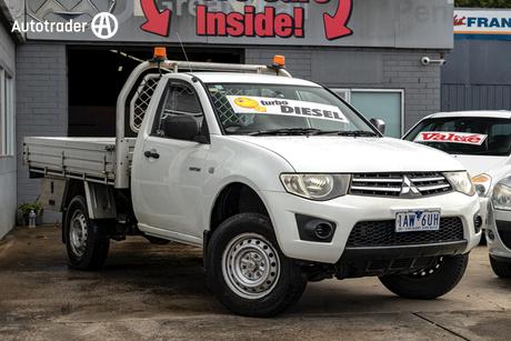 White 2013 Mitsubishi Triton Cab Chassis Glx