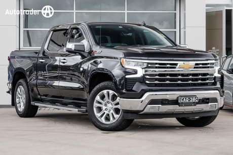 Silver 2024 Chevrolet Silverado Crew Cab Pickup 1500 Ltz Premium
