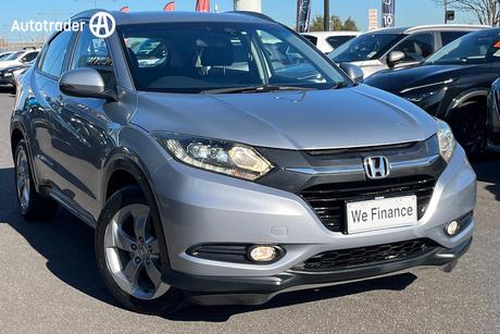 2017 Honda HR-V Vti-S My16