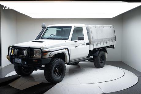 White 2013 Toyota Landcruiser Cab Chassis Workmate (4X4)