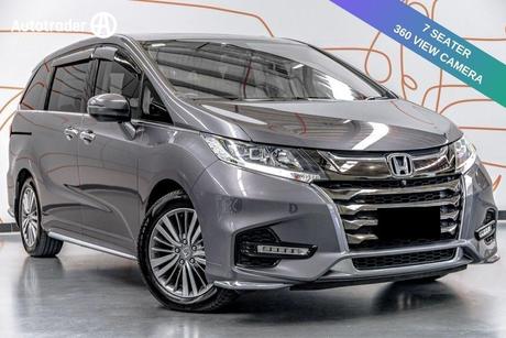 Grey 2020 Honda Odyssey Wagon Vti-L