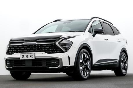 White 2023 Kia Sportage Wagon Gt-Line (Awd)