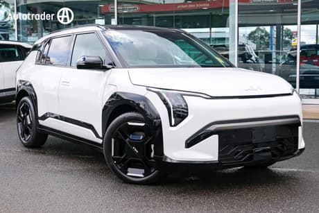White 2025 Kia Ev3 Wagon Gt-Line 2Wd Lr