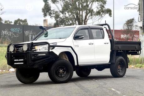 2017 Toyota Hilux Sr (4X4) Gun126R