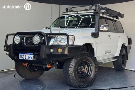 White 2014 Nissan Patrol Wagon St (4X4)