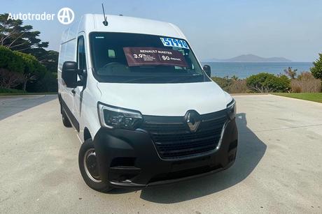 White 2024 Renault Master Van Pro Mwb Fwd (110Kw) L2H2