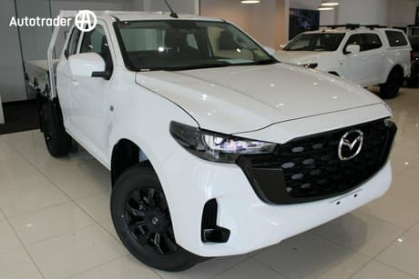 White 2026 Mazda BT-50 Freestyle Cab Chassis Xt (4X4)