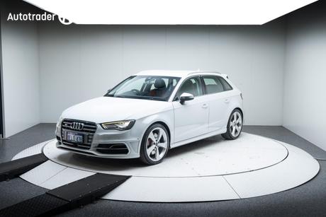 White 2014 Audi S3 Hatchback Sportback 2.0 Tfsi Quattro
