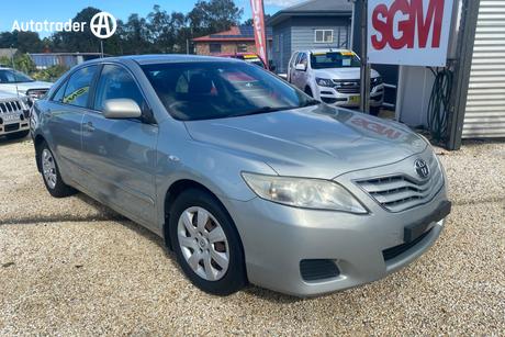 Silver 2010 Toyota Camry Sedan ALTISE