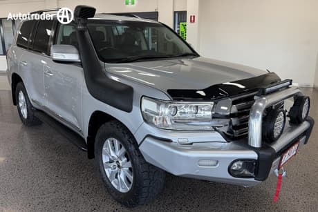 Silver 2020 Toyota Landcruiser Wagon Lc200 Sahara (4X4)