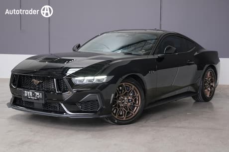 Black 2025 Ford Mustang Fastback Gt 5.0 V8