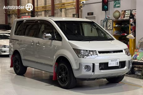 2015 Mitsubishi Delica D5