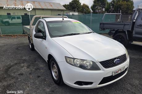 White 2009 Ford Falcon Cab Chassis (Lpg)