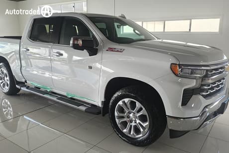 White 2026 Chevrolet Silverado Crew Cab Pickup 1500 Ltz Premium