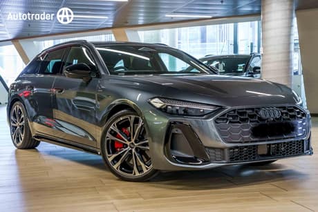 2025 Audi A5 E-HYBRID S-LINE 4WD