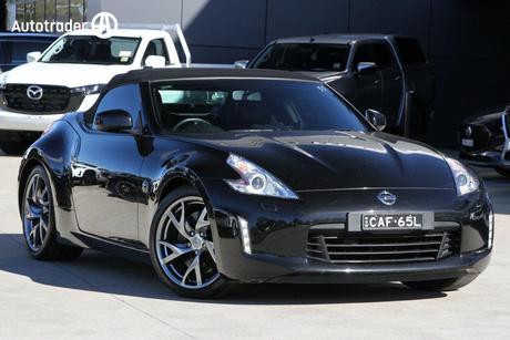 Black 2017 Nissan 370Z Roadster