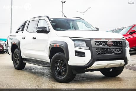 White 2026 Nissan Navara Dual Cab Pick-up Pro-4X (4X4)