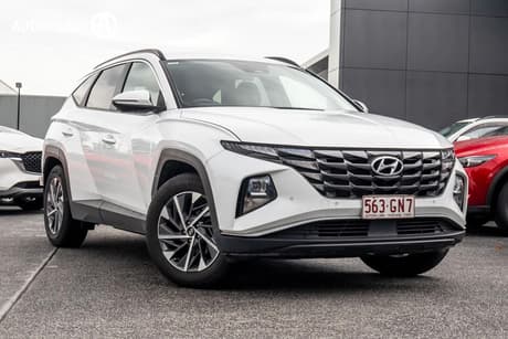 White 2023 Hyundai Tucson Wagon Elite (Awd)