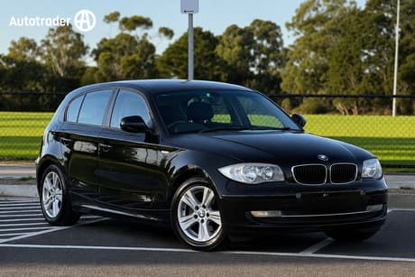 Black 2010 BMW 118I Hatchback