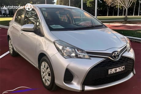 Silver 2016 Toyota Yaris Hatchback Ascent