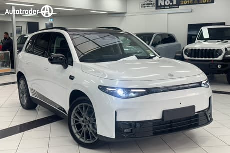 White 2026 Leapmotor C10 SUV SPORTS+ 4WD