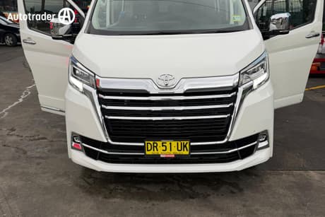 White 2020 Toyota Granvia Wagon Standard (8 Seats)