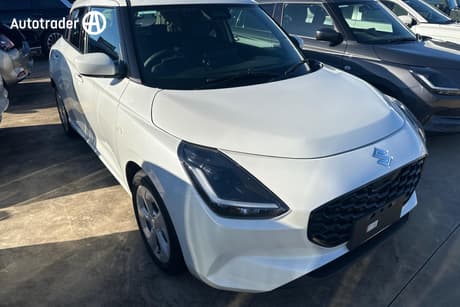 White 2025 Suzuki Swift Hatchback Hybrid Plus