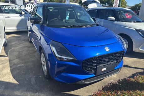Black 2025 Suzuki Swift Hatchback Hybrid Plus