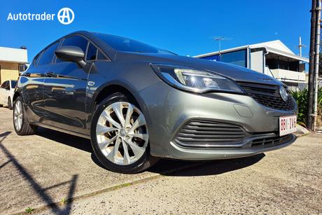 Grey 2018 Holden Astra Hatchback R