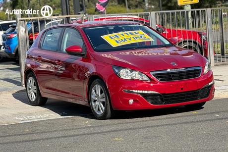 Red 2015 Peugeot 308 Hatchback Active