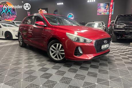 Burgundy 2018 Hyundai I30 Hatchback Active
