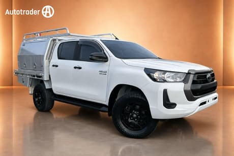 White 2020 Toyota Hilux Double Cab Chassis Sr (4X4)