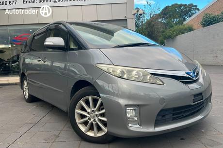 2013 Toyota Estima