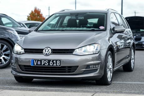 Grey 2015 Volkswagen Golf Wagon 110 Tdi Highline