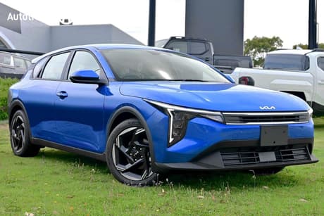 Blue 2025 Kia K4 Hatchback Sport+